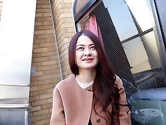 一个从未尝过的技术面前甜美的裤子声音