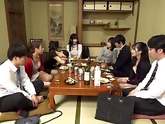 Nyh-128 同窓会で再会した初恋の女を家に送り届けたら旦那さんが留守なのでヤッちゃいました・雪奈さん 志田