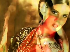 Sensual Oriental Movements In Erotic
