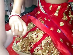 Shadi Ki Pehli Saalgirah Pe Bohat Choda Mujhe Aur Mai V Bohot Enjoy Ki Hu Mota Lund Dala Meri Chut Pe