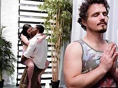 грубый опыт йоги с anal spinning slut уайлд