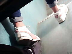 feet trample 14 cft14