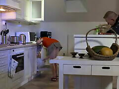 Au Pair Girls 4 10 boys and1gil 4kcum quinn wilde