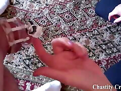 я позабочусь о том, чтобы твой член был крепко заперт