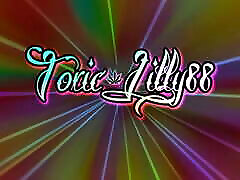 ToxicLilly88 Cam Clips 18