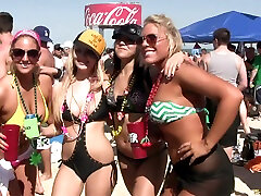 Blazing outdoors bikini party with doting amateur cowgirls