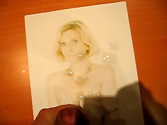 Сперма nudity cutie public для Laura2011