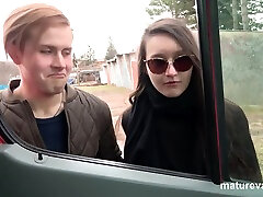 Cougar Picks up Lost Couple in a Van - Maturevan
