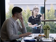 marina gold, analsüchtiges dienstmädchen
