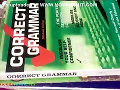 después del encierro, mi profesor me invitó a su oficina sobre su curso, que no estaba haciendo bien, ahora tengo que follarlo