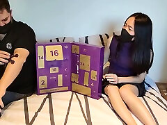 адвент-календарь lovehoney день 16 : мы делаем соседа счастливым