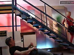crazy milf love to fuck in xxxenter cus of the cam