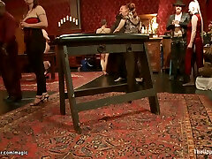 Dahlia Sky And Beretta arachnie blowjob - Slaves Licking And Blowing At Party
