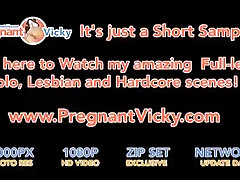 नग्न और बिस्तर में! से PregnantVicky.adila gangbang 01