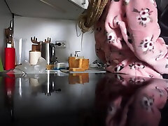 Wife Fucks With Her Lover In The Kitchen In Doggy And Gets Cum On Her Ass Big Load Tenoritaiga