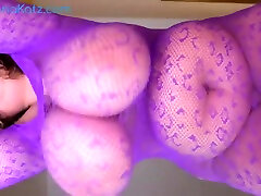 облегающий костюм в сеточку покачивается - realannakatz